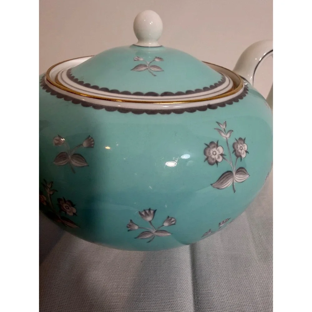 Wedgwood Pimpernel Teapot Turquoise Blue Grey Floral Bone China W3766 England